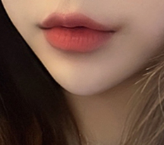 Môi nữ thần♥