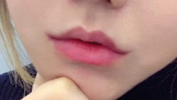 Bảo khuôn mặt sáng hơn rồi *.*